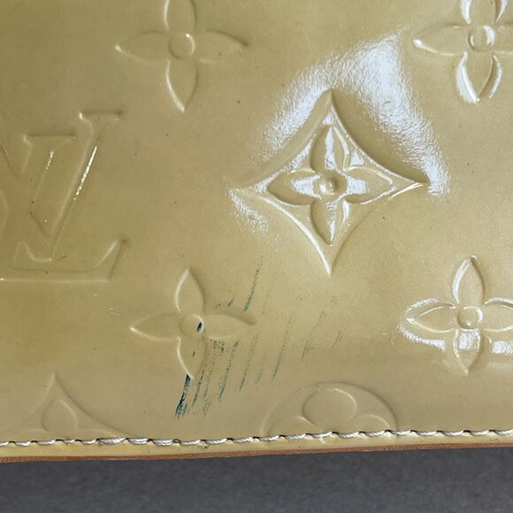 Louis Vuitton Vintage Houston Yellow Monogram Vernis Leather Tote - Preowned - Picture 14 of 16